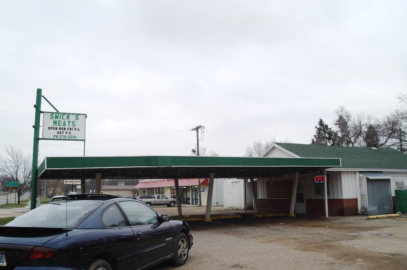 Starlite Drive-In (Alamo Drive-In) - 2004 Photo